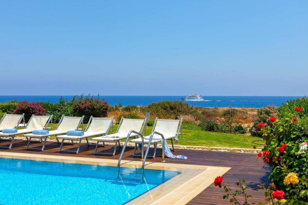 Protaras Beachfront Villa Alia Exterior foto