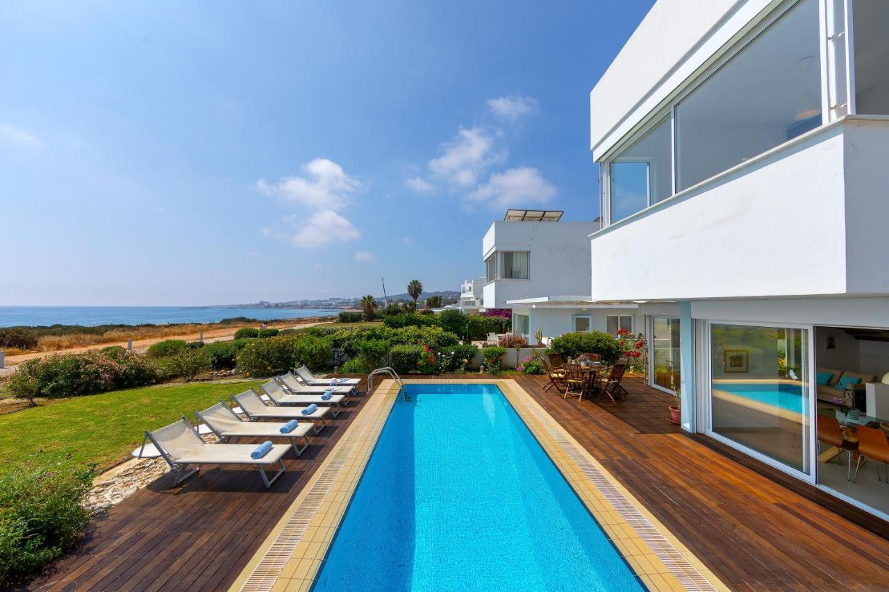 Protaras Beachfront Villa Alia Exterior foto