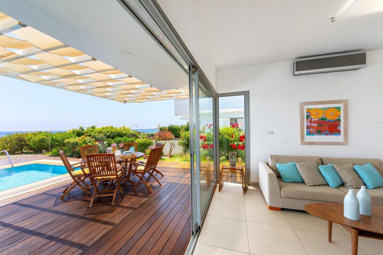 Protaras Beachfront Villa Alia Exterior foto